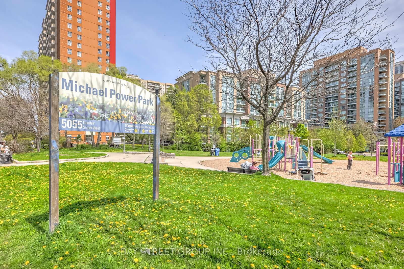 5101 Dundas Street Unit 604 photo 35