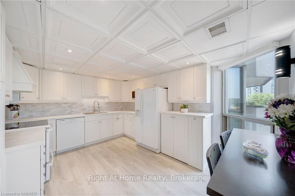 5090 PINEDALE Avenue Unit 509 photo 12