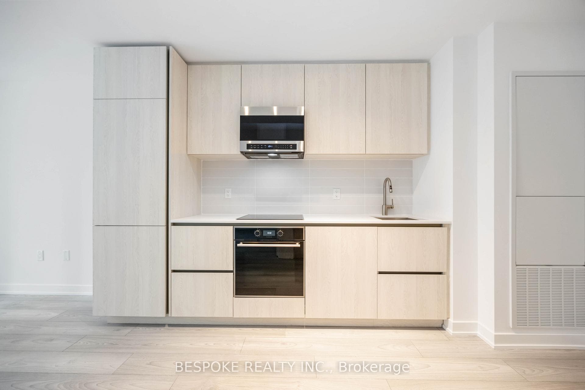 110 Broadway Avenue Unit 1003 photo 14