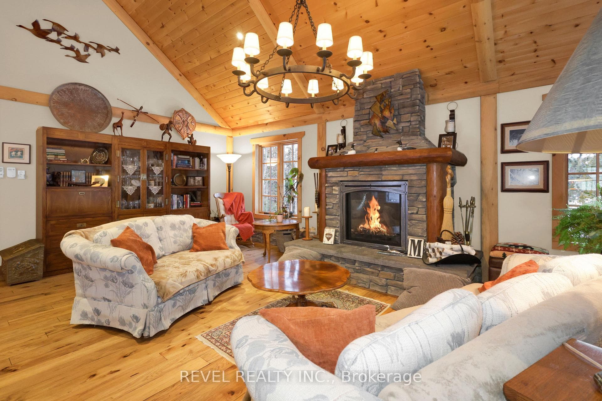 28 Beaver Pond Road photo 6