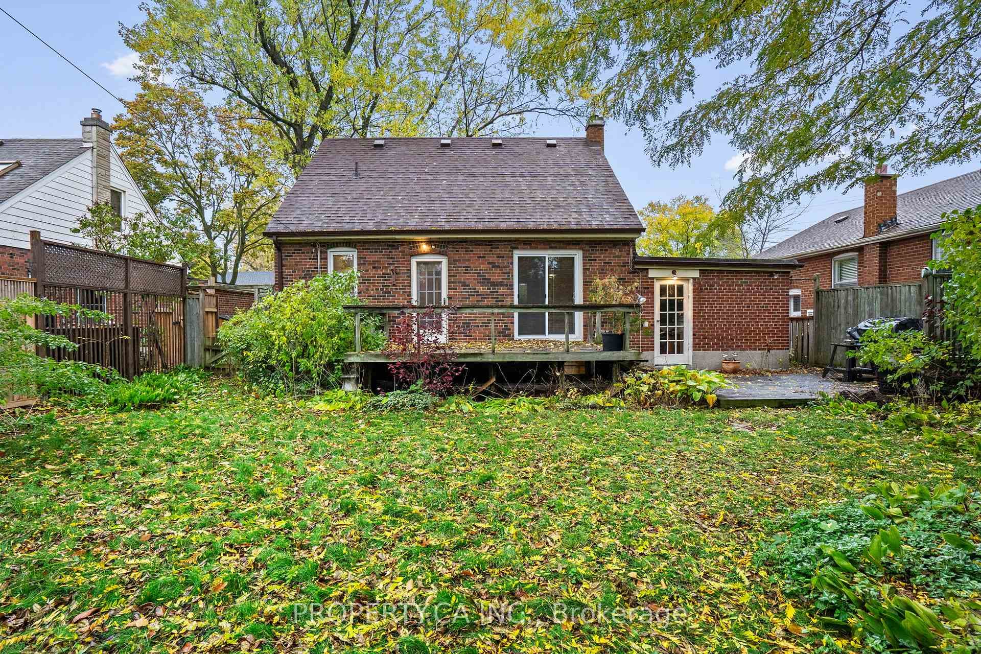 3 Ambleside Avenue photo 4