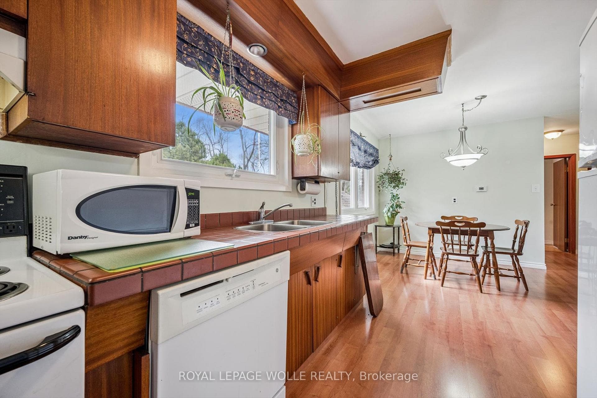 106 Ruskview Road photo 11