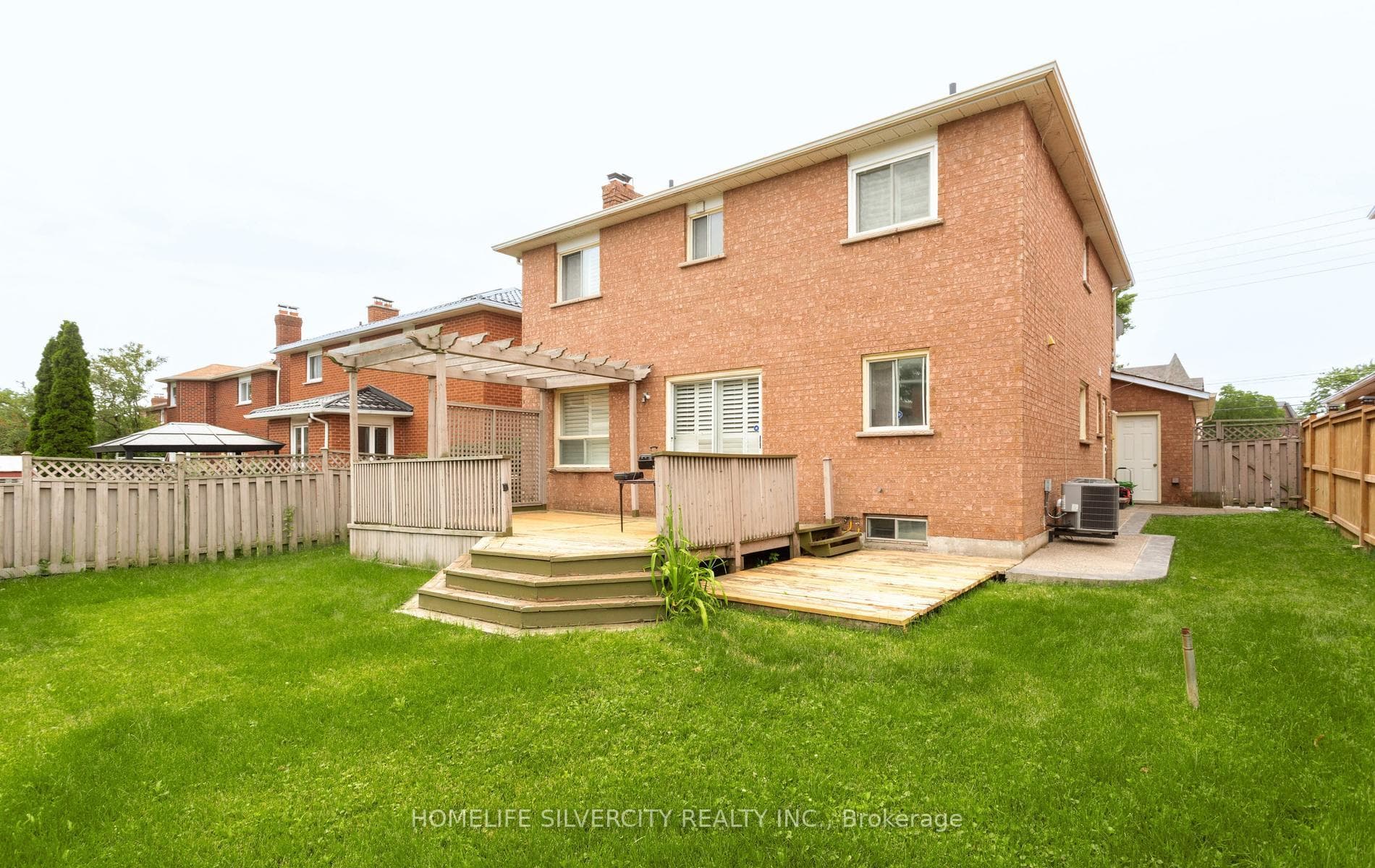 303 Hickory Circle photo 48