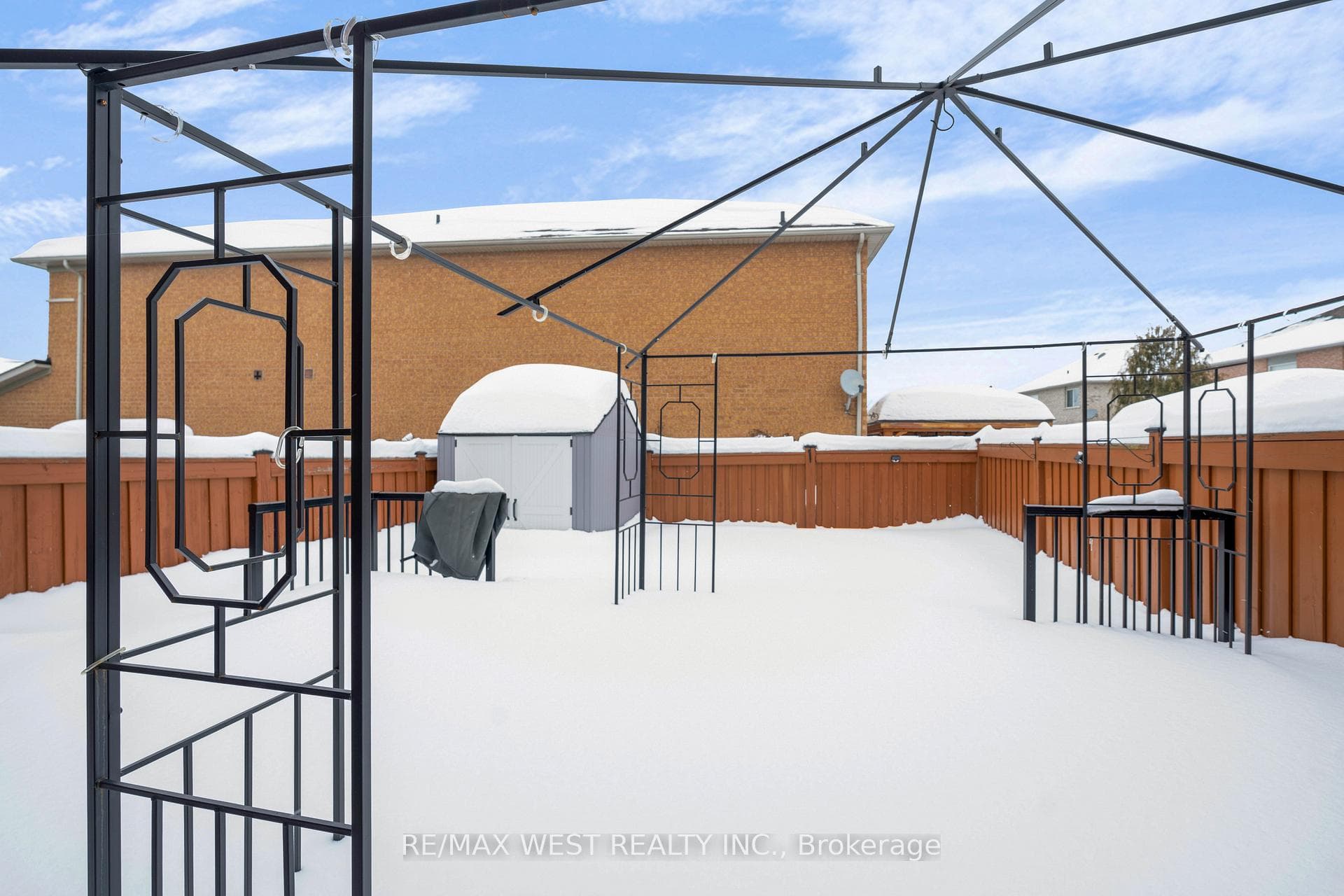 101 Cedargrove Road photo 38