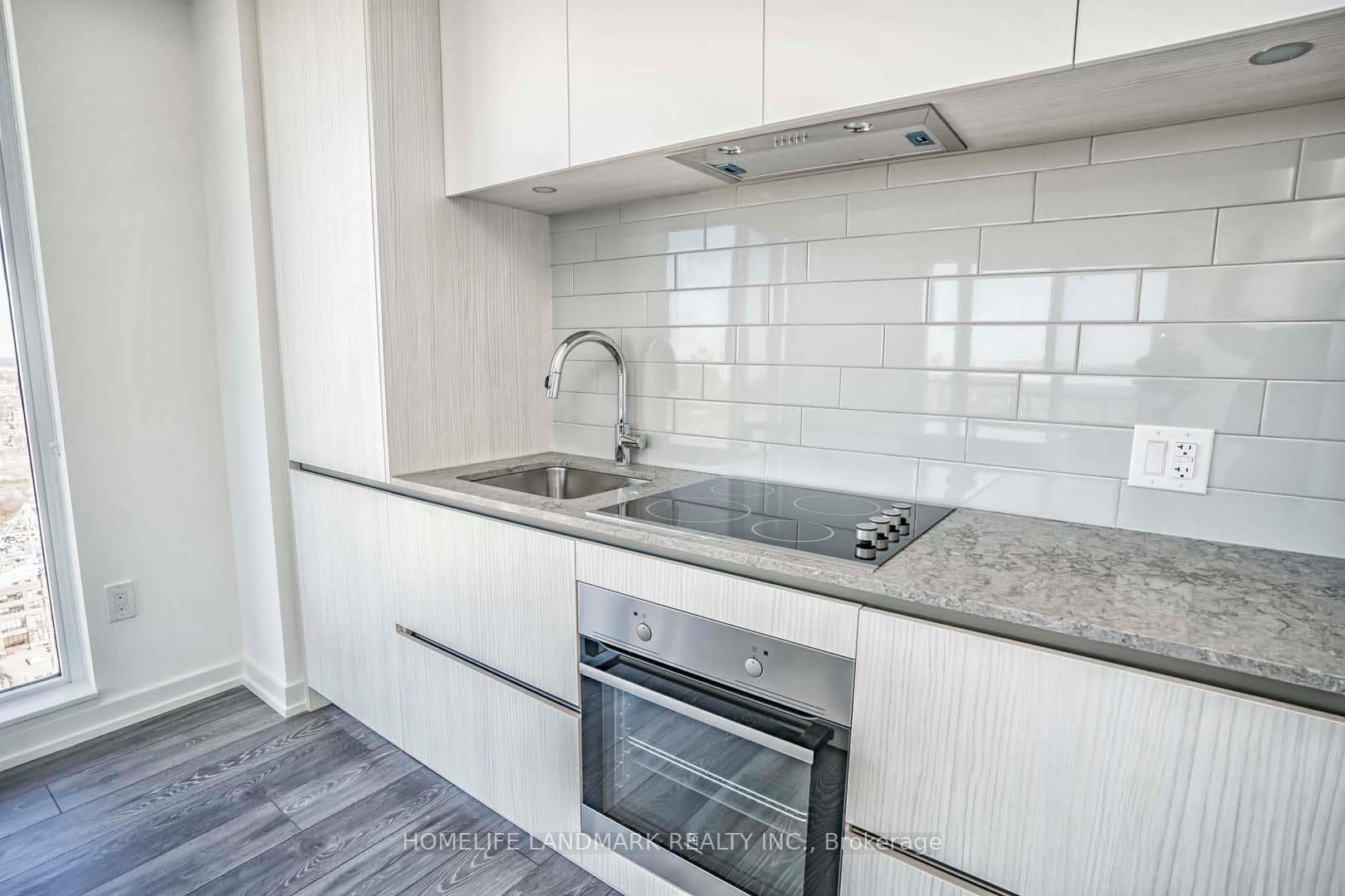 225 Sumach Street Unit 2411 photo 8
