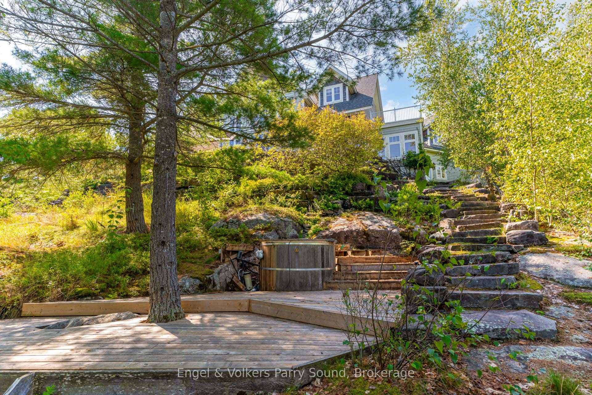 22 Beacon Point Drive photo 44