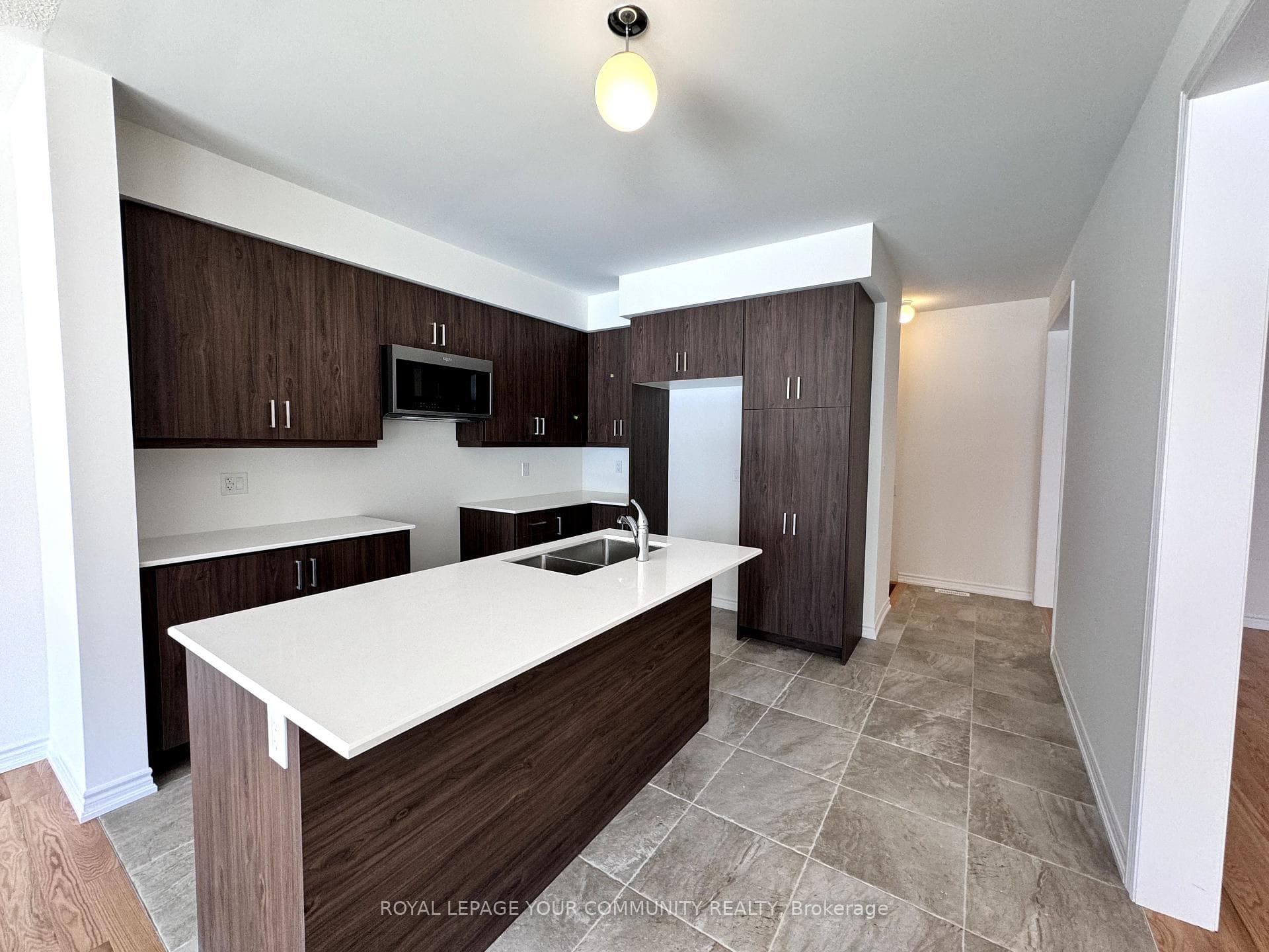 10 Tamworth Terrace photo 8