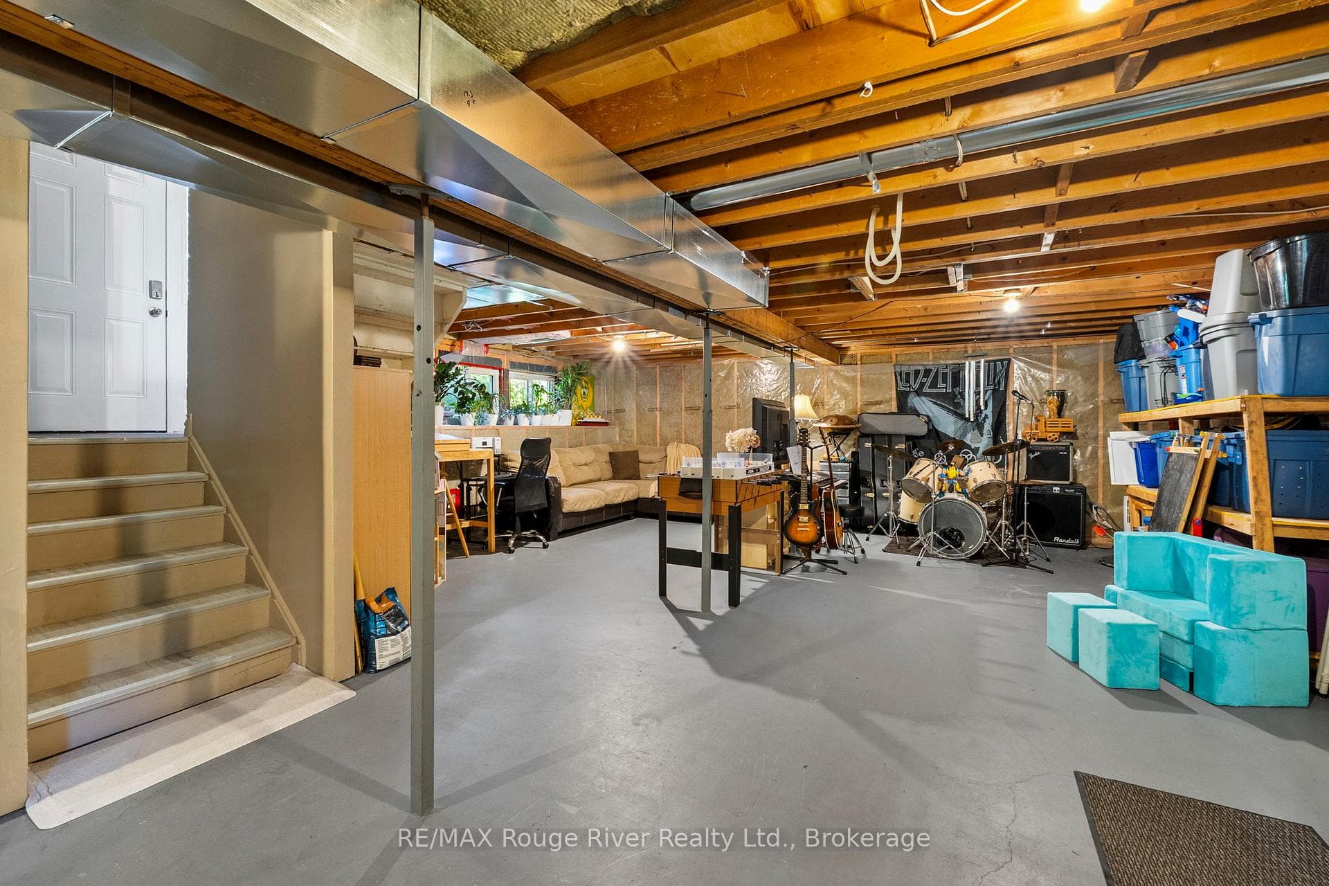 8910 Lewis Court photo 22