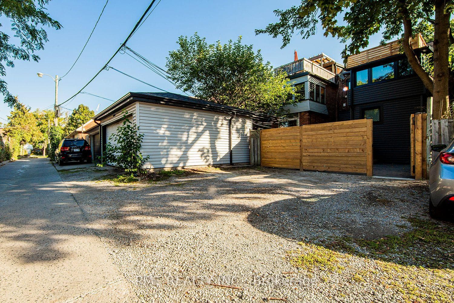 732 Indian Road Unit 1 photo 27