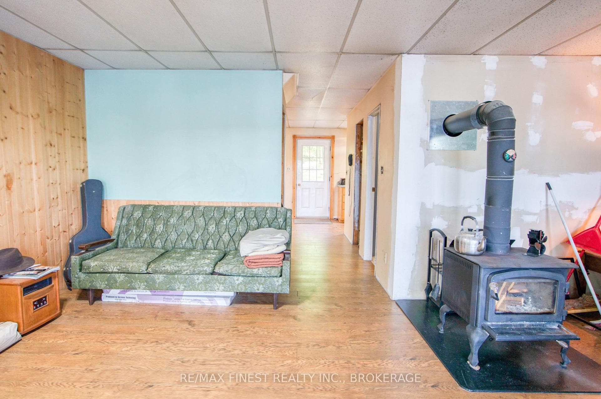 1086 Salamander Lane photo 18