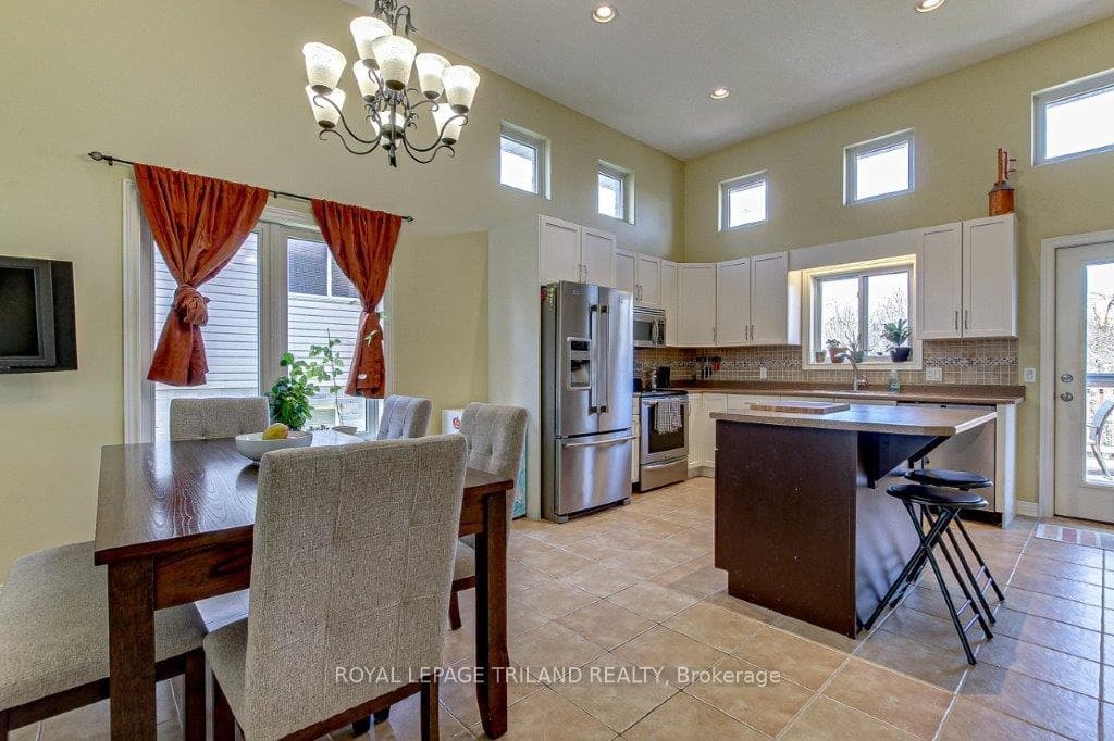29 Havenridge Court photo 5