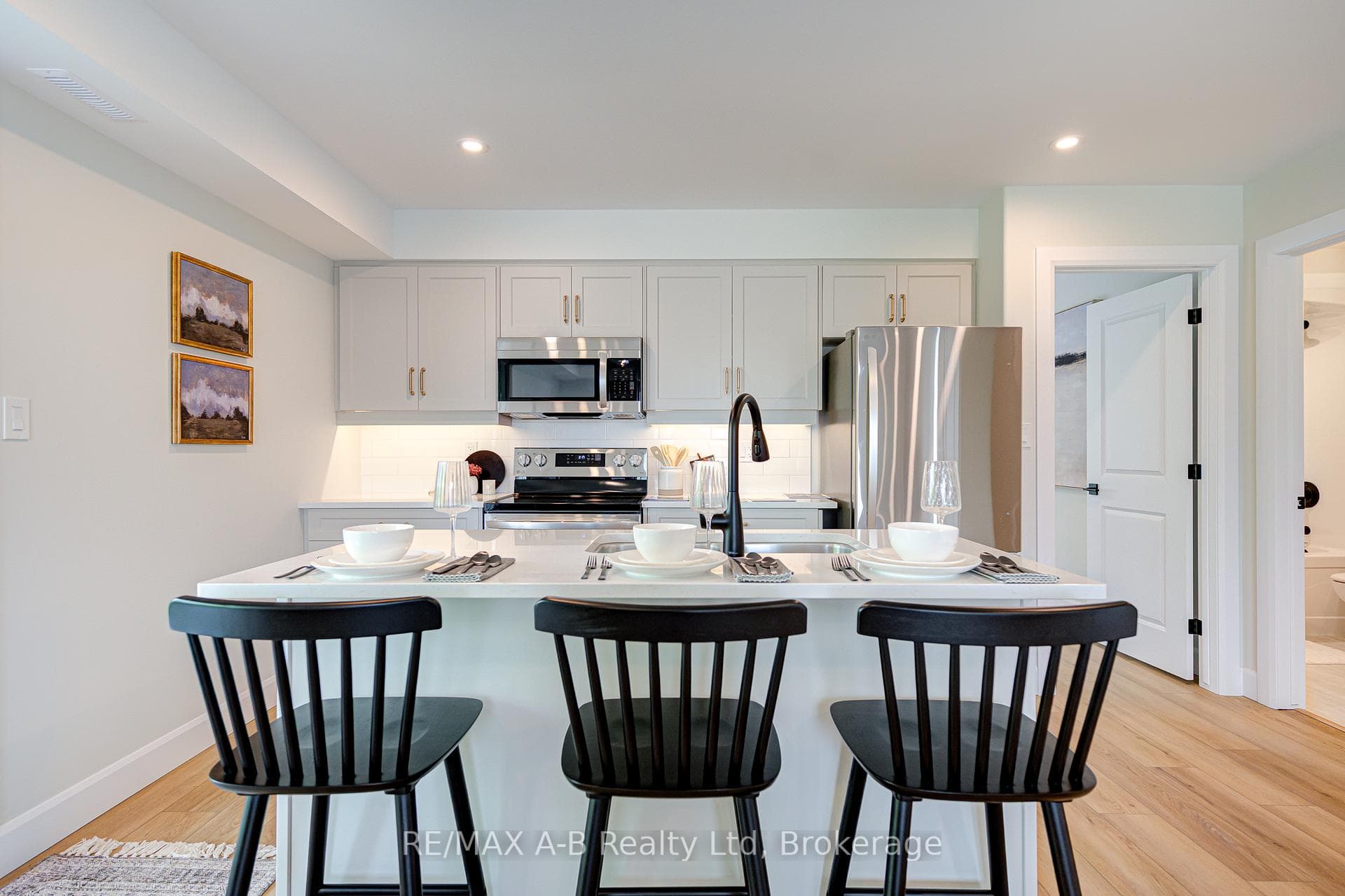 428 Queen Street Unit 23 photo 3