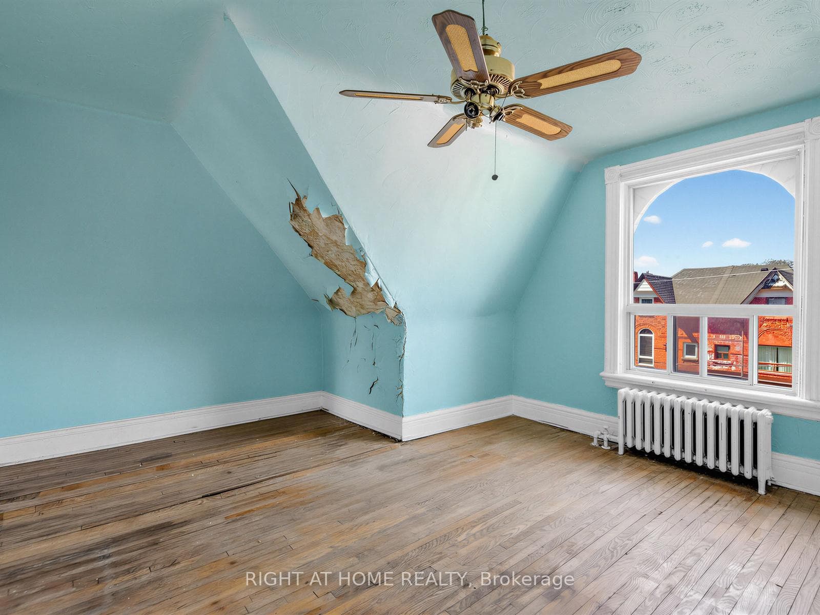 91 Borden Street photo 25