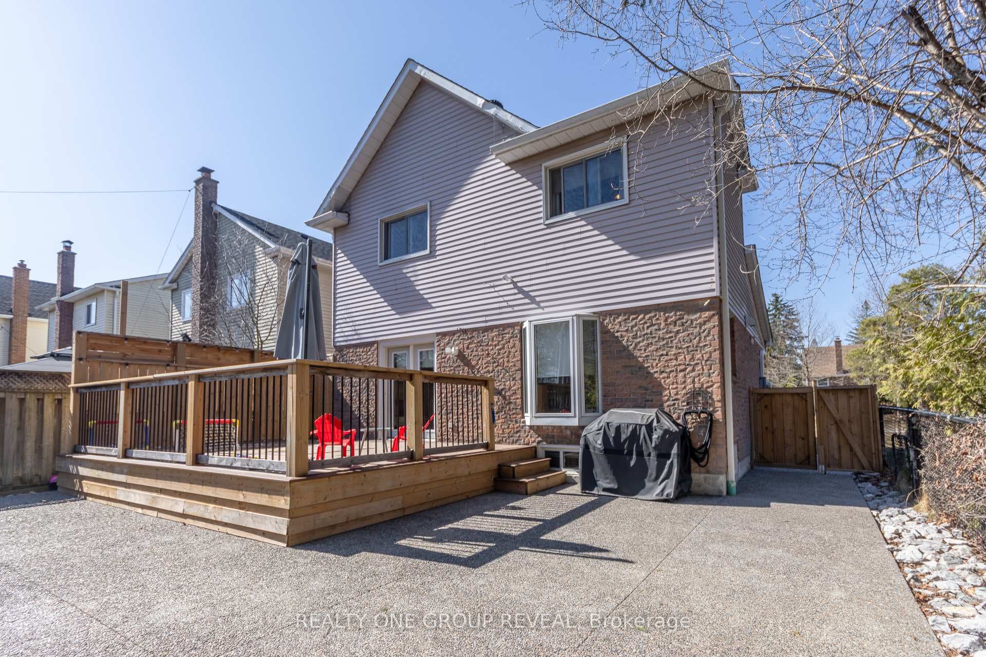 34 Holliday Drive photo 32
