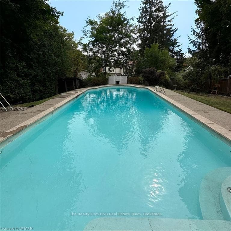 596 GRANT Street photo 42