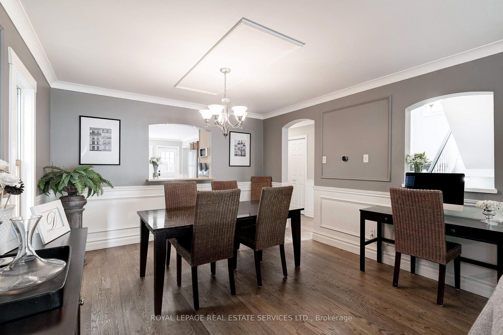 384 Pine Avenue photo 12