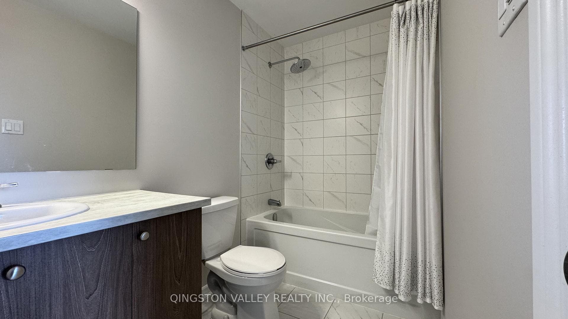 820 HORSESHOE FALLS Way photo 13