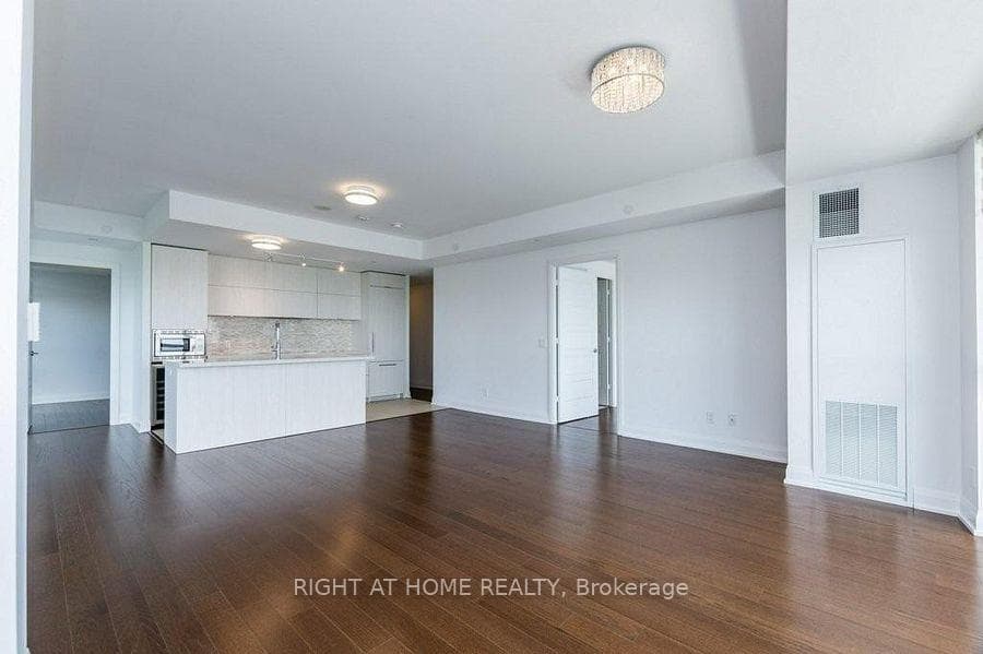 110 Marine Parade Drive Unit 1003 photo 8