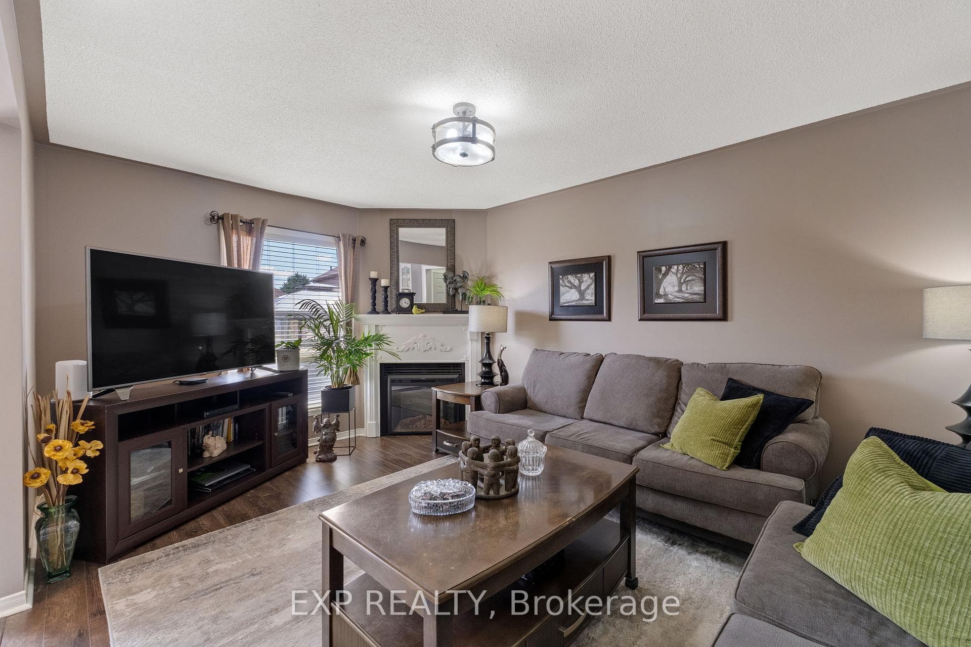 21 Arjay Trail photo 12