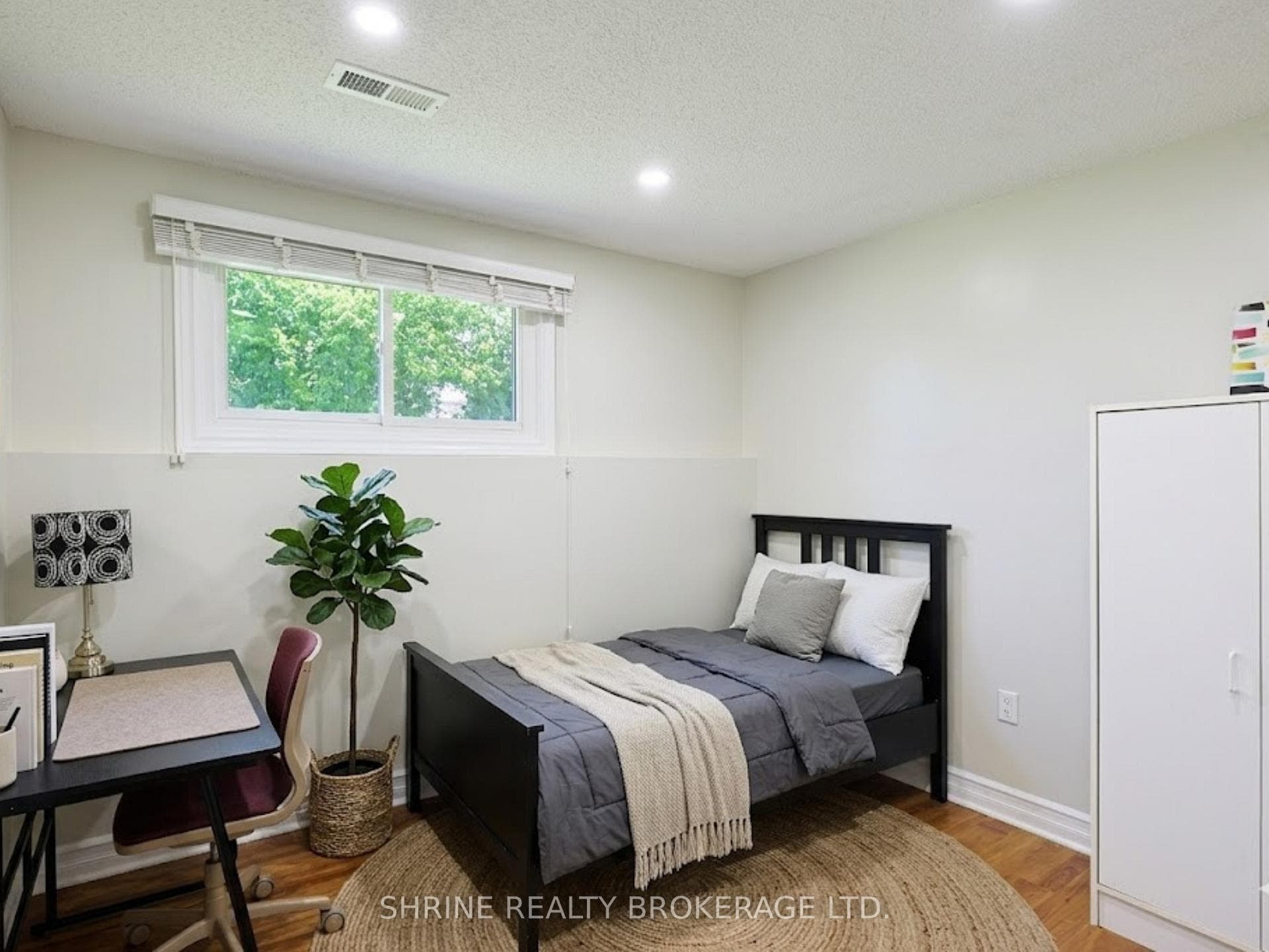 virtual staging