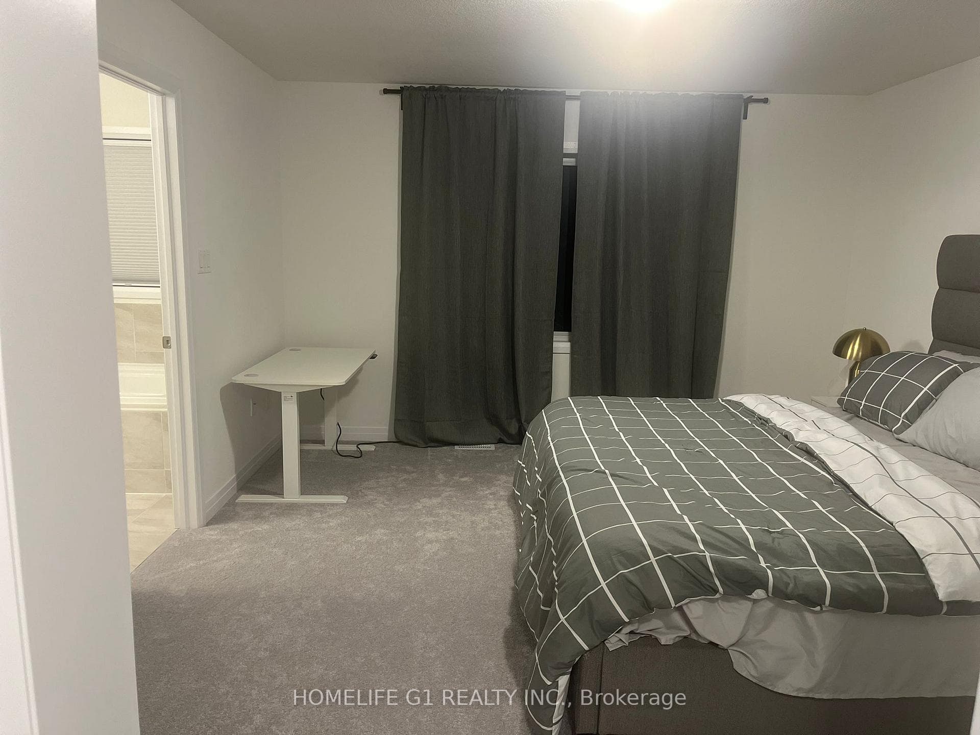 12 Brighton Lane photo 20