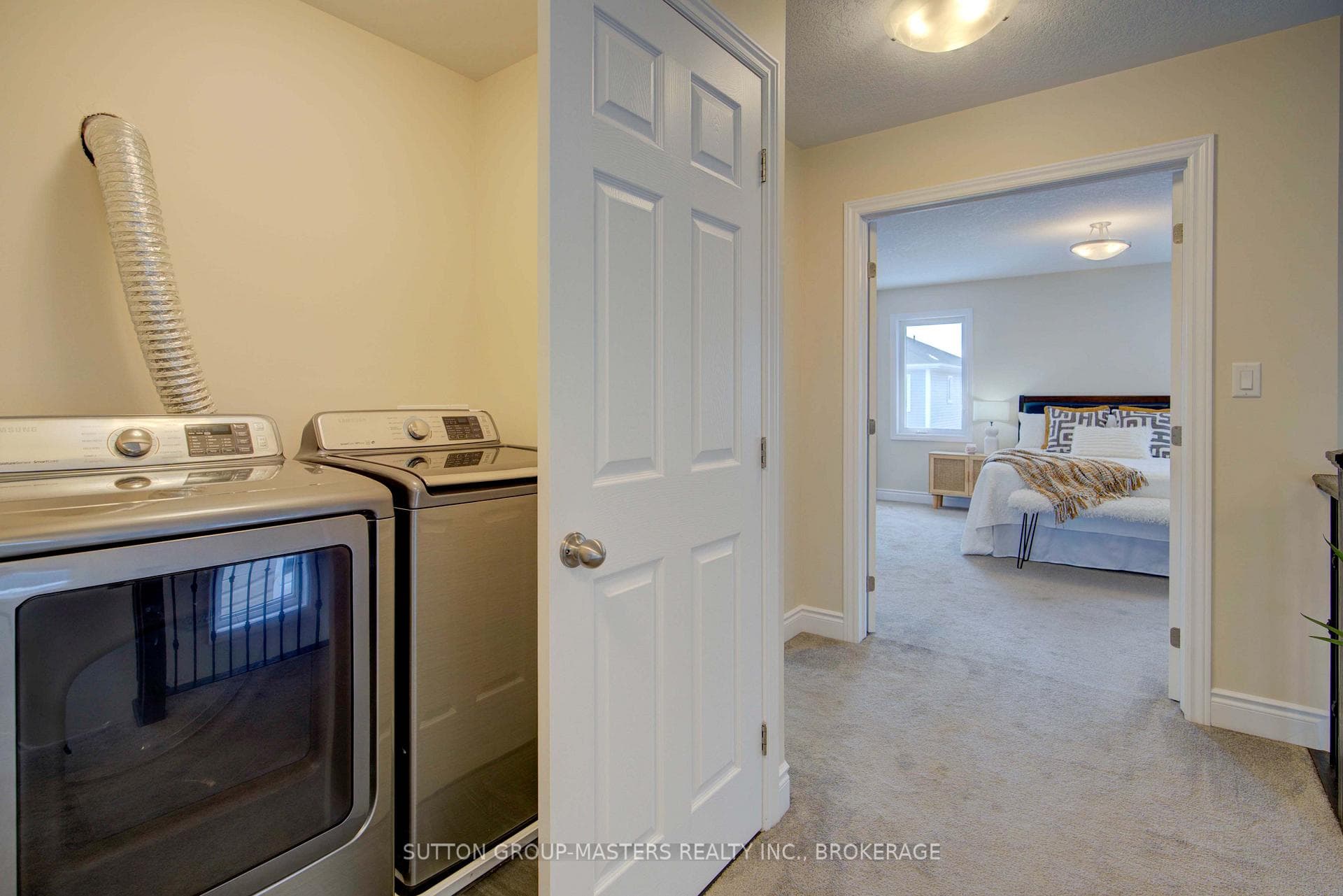 528 Beth Crescent photo 21