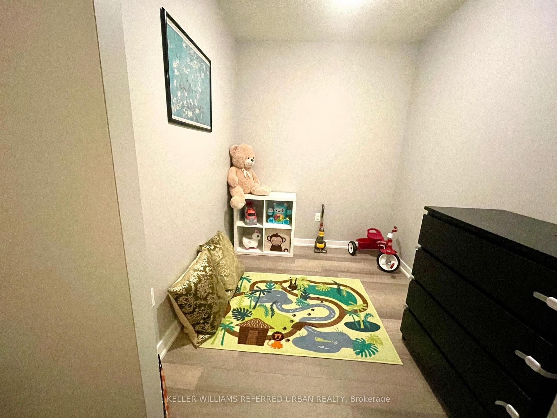 5 Mariner Terrace Unit 1503 photo 9