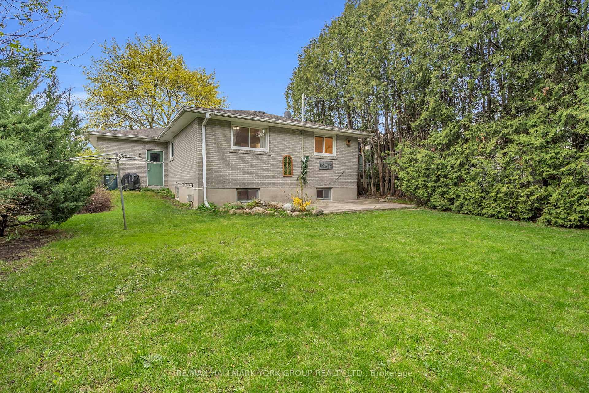 44 Kemano Road photo 31