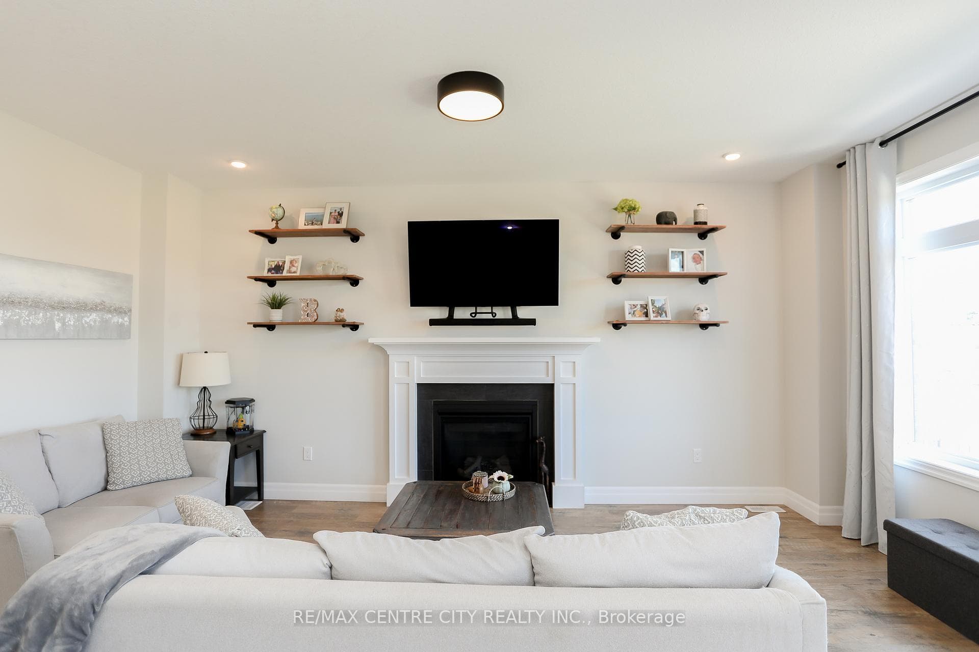 7 Oxford Terrace photo 9