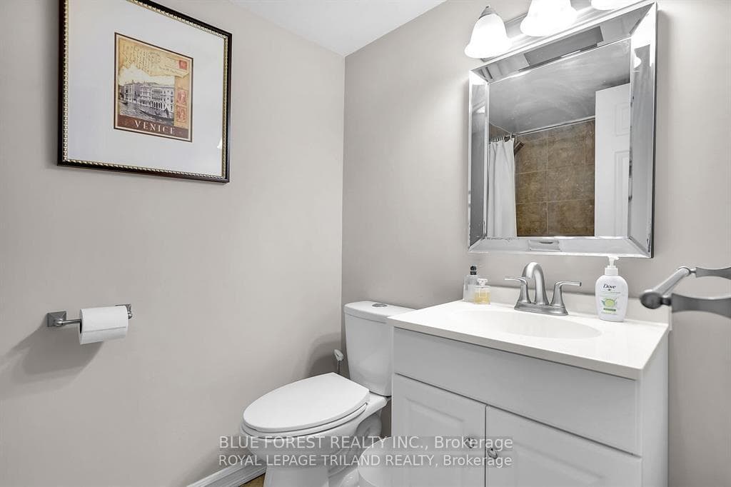 363 Colborne Street Unit 1006 photo 22