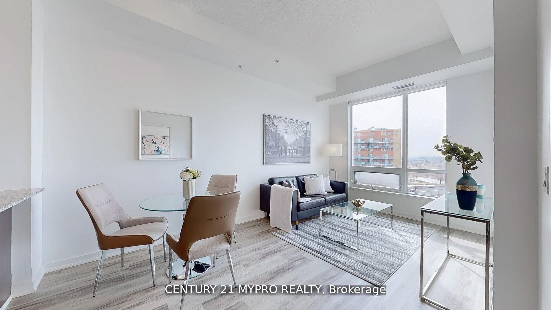 840 Queen's Plate Drive Unit 1003 photo 8