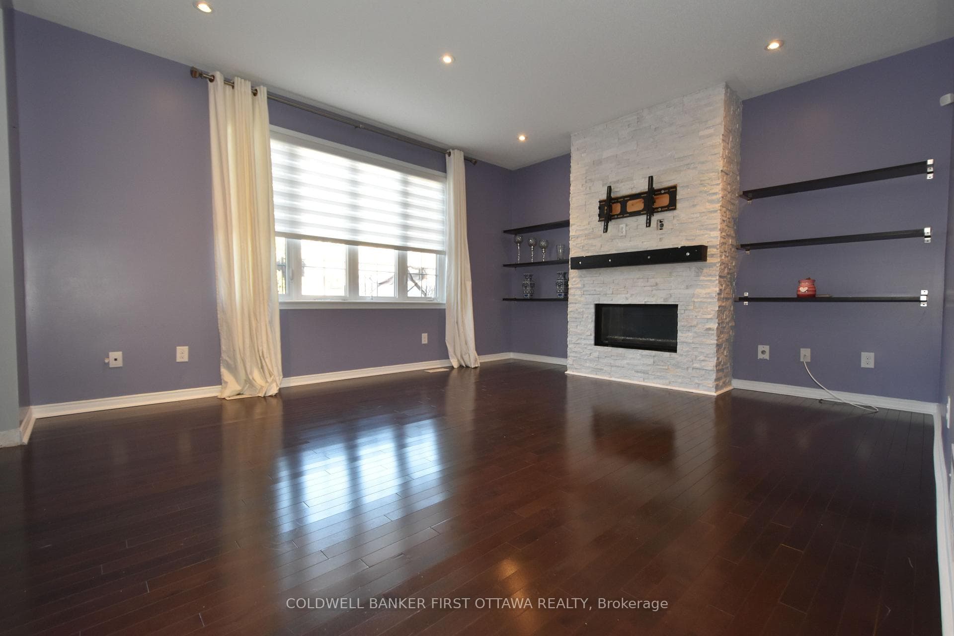 413 Blackleaf Drive photo 6