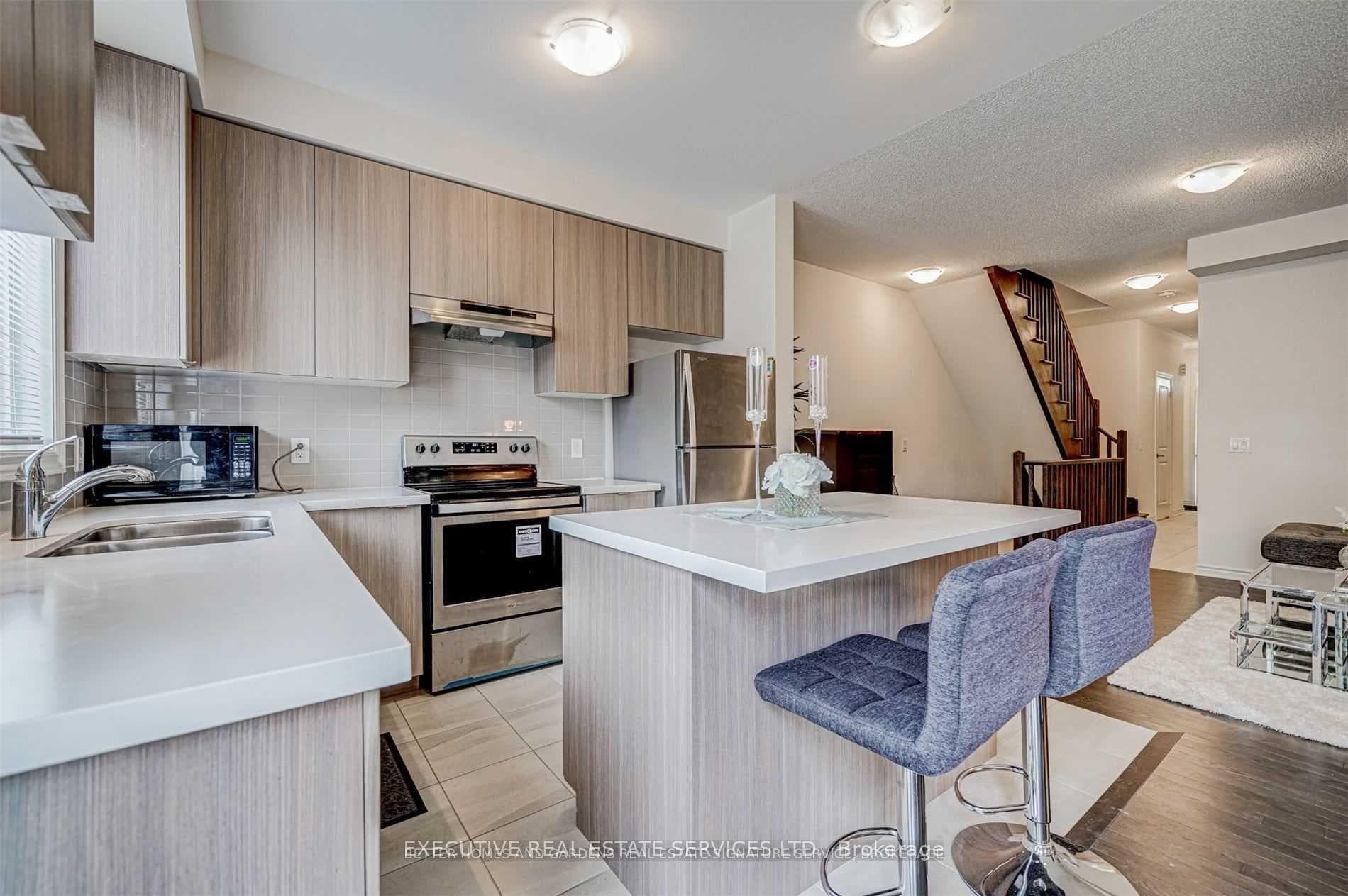 50 Edinburgh Drive Unit 57 photo 18