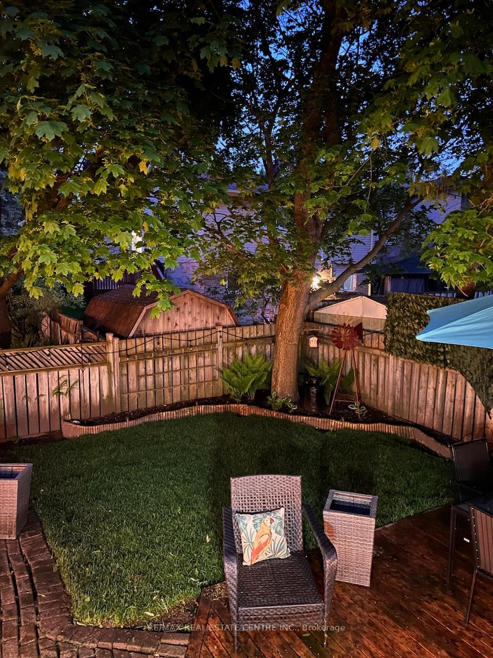 121 Goldgate Crescent photo 39