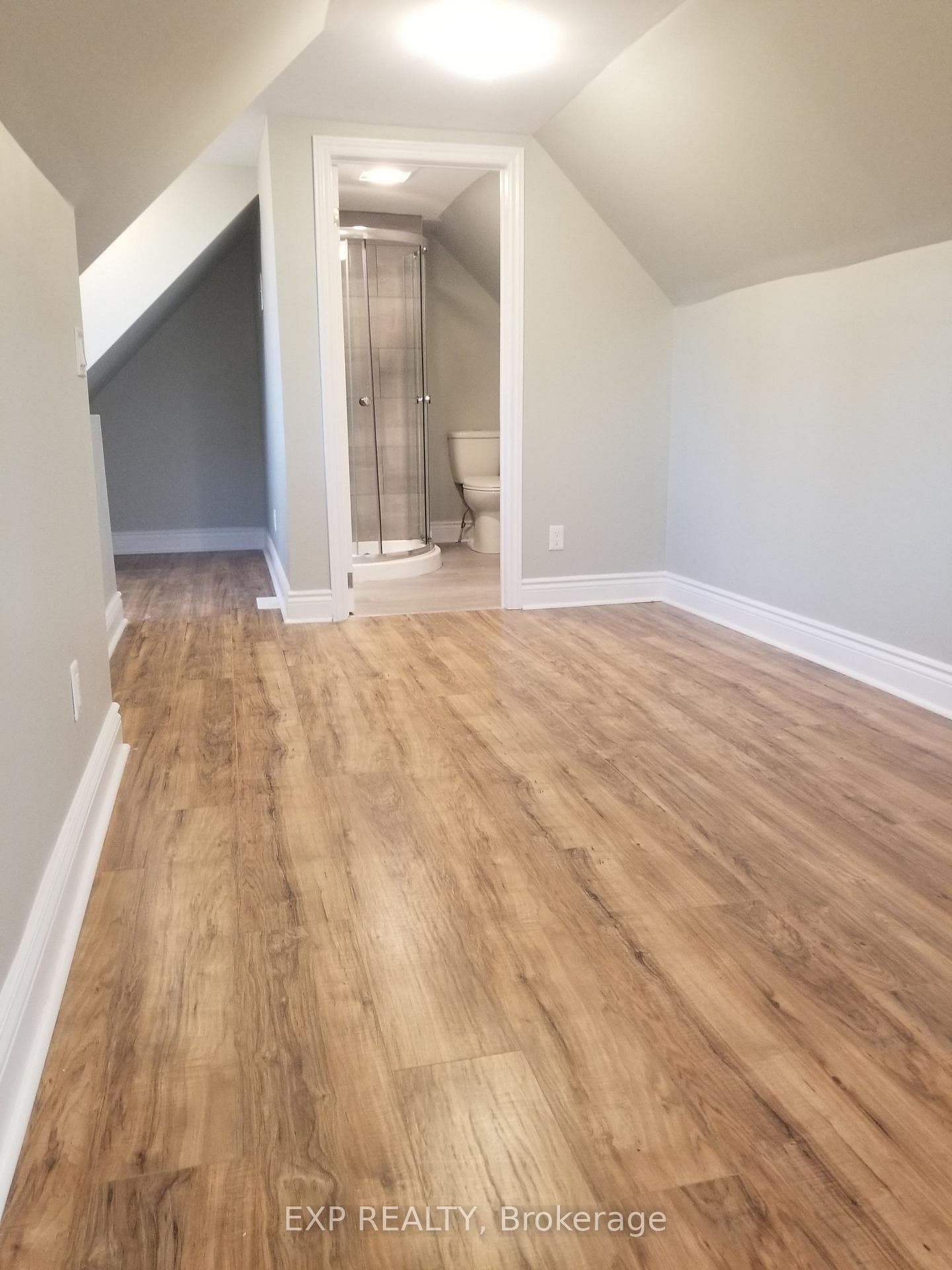 92 Norman Street Unit 2 photo 6