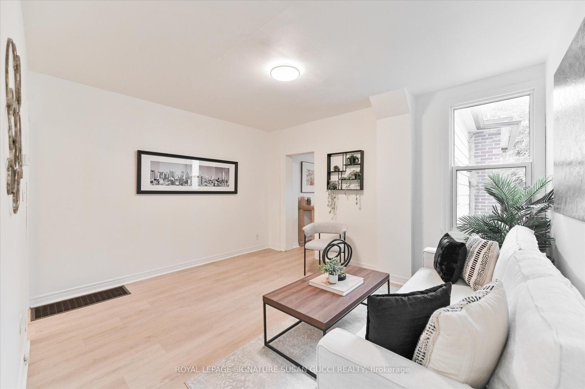 181 Coleman Avenue photo 8