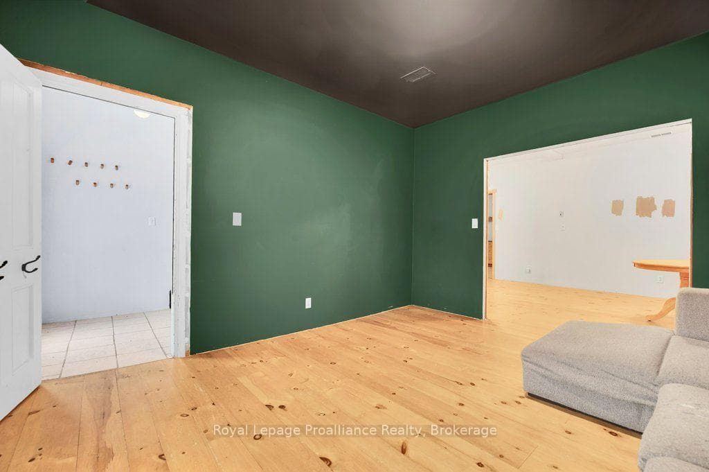 19 Bettes Street photo 9