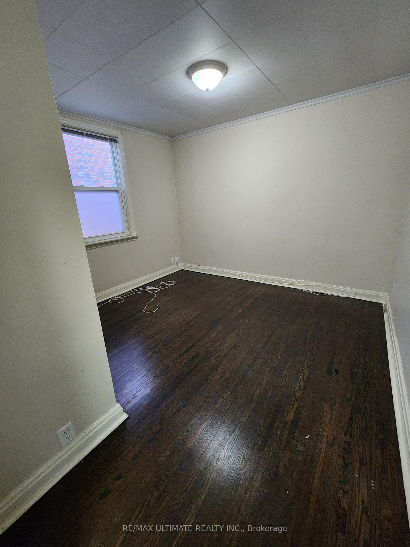 648 Glengrove Avenue photo 13