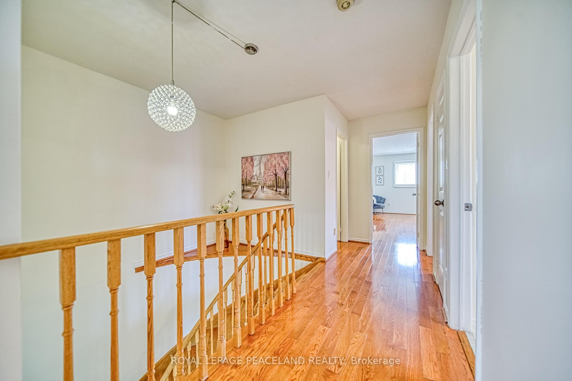 658 Thamesford Terrace photo 16