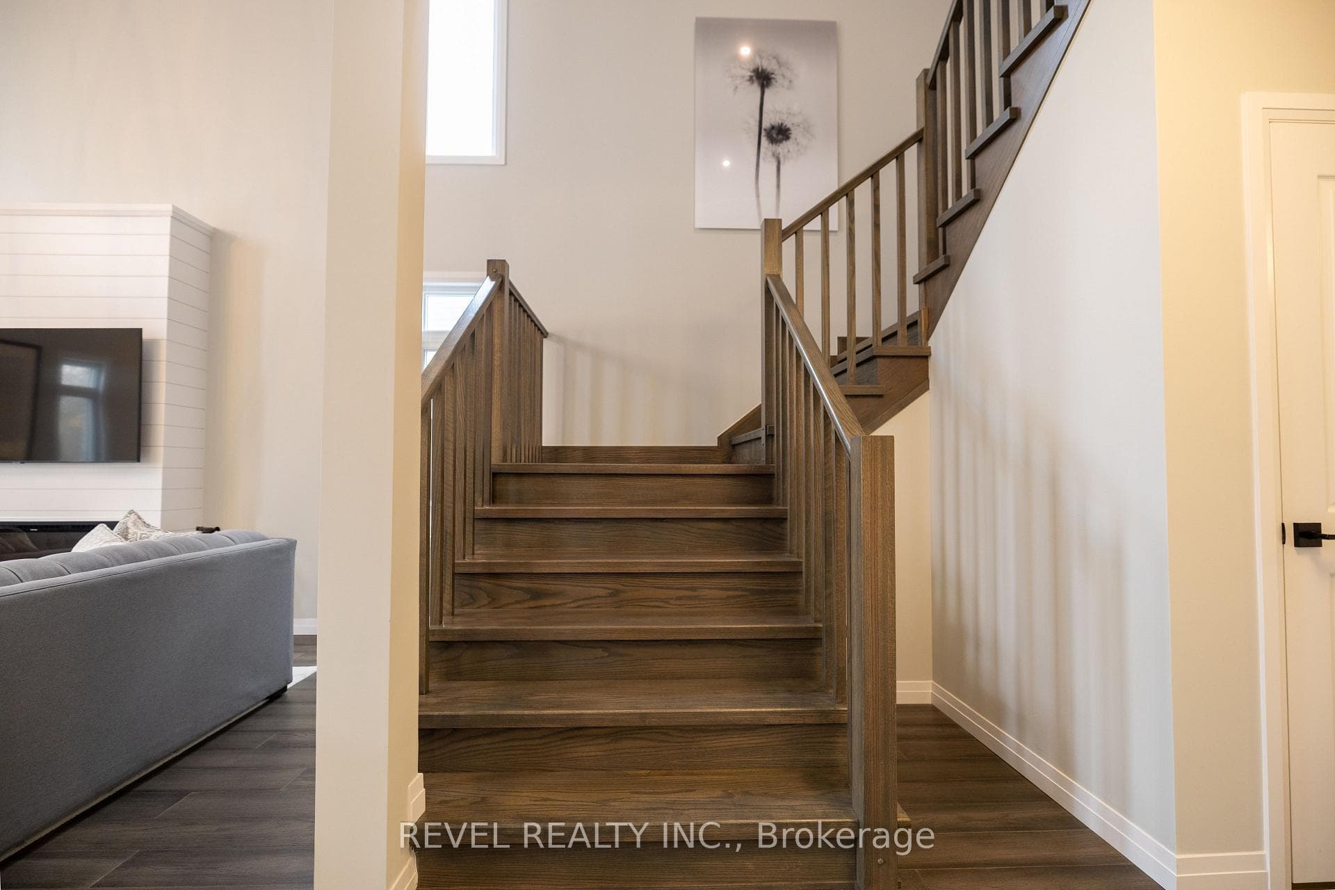 955 Stonecliffe Walk Unit 13 photo 20