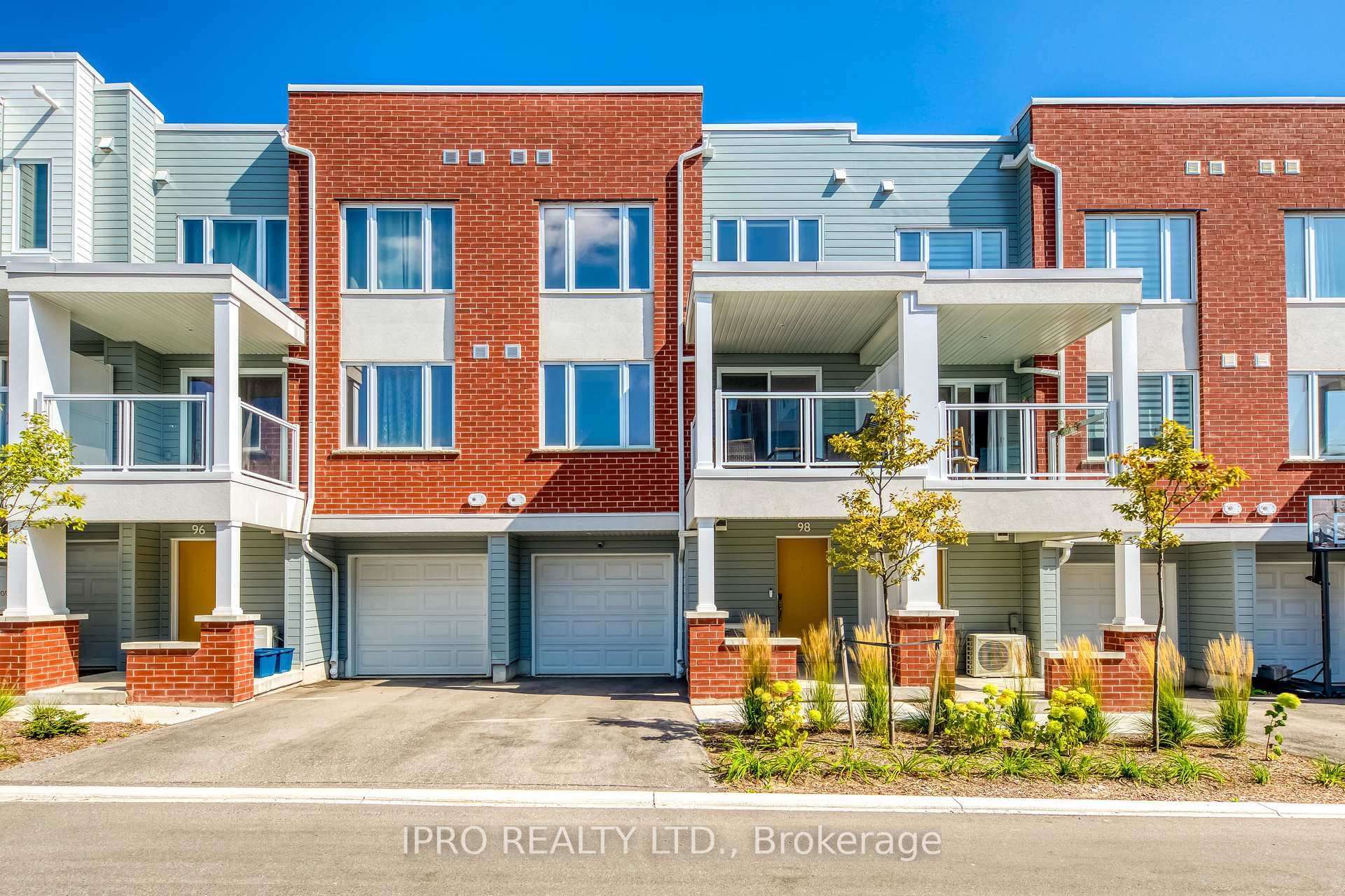 98 Progress Crescent Unit 111 photo 1