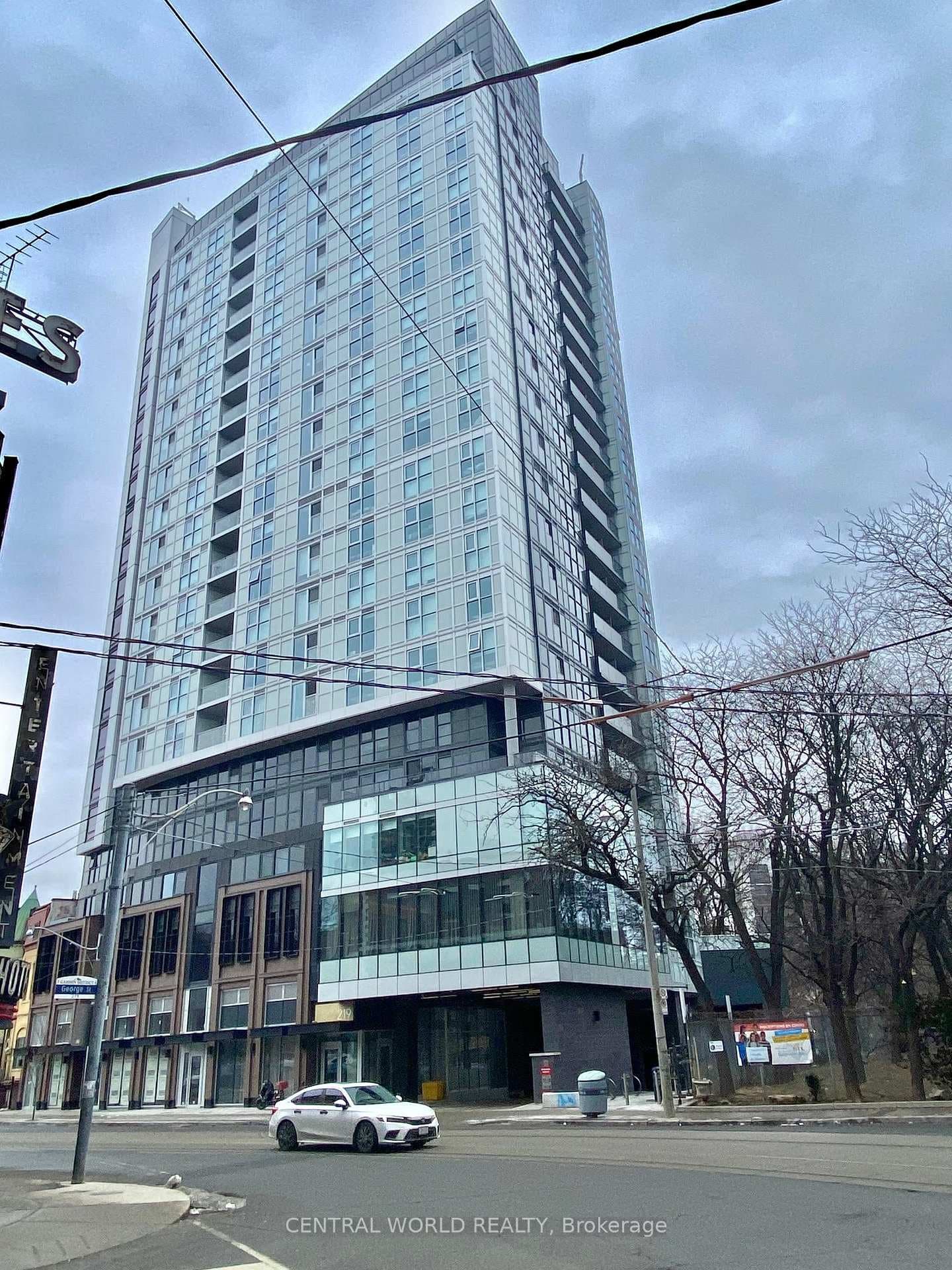 219 Dundas Street Unit 1511 photo 1