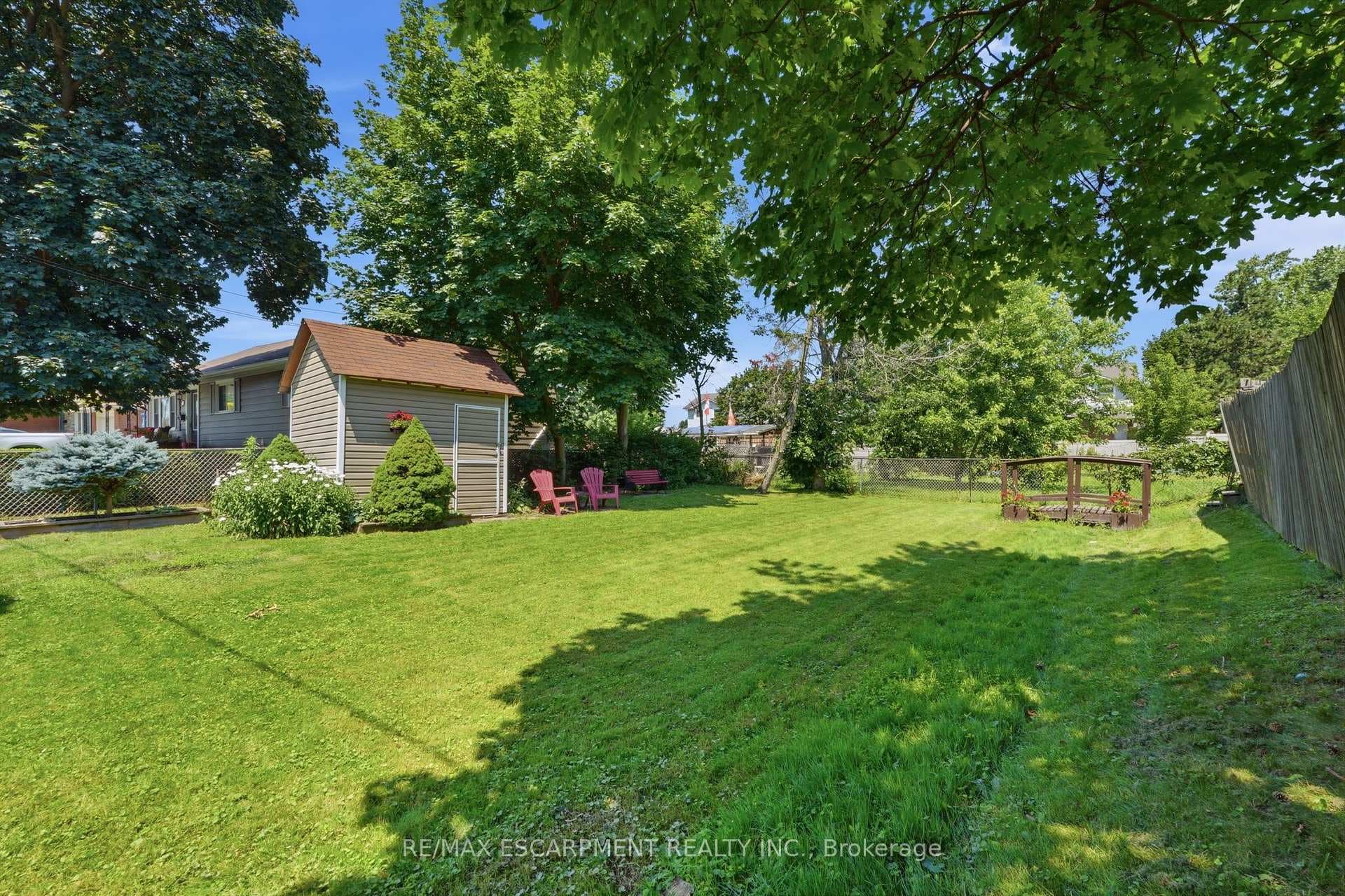 Far west side yard