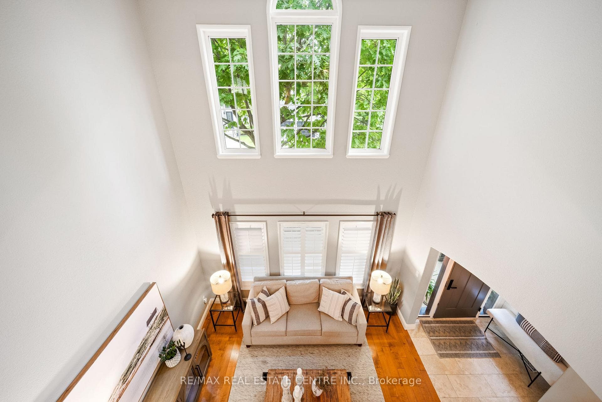 2051 Oak Grove Place photo 21