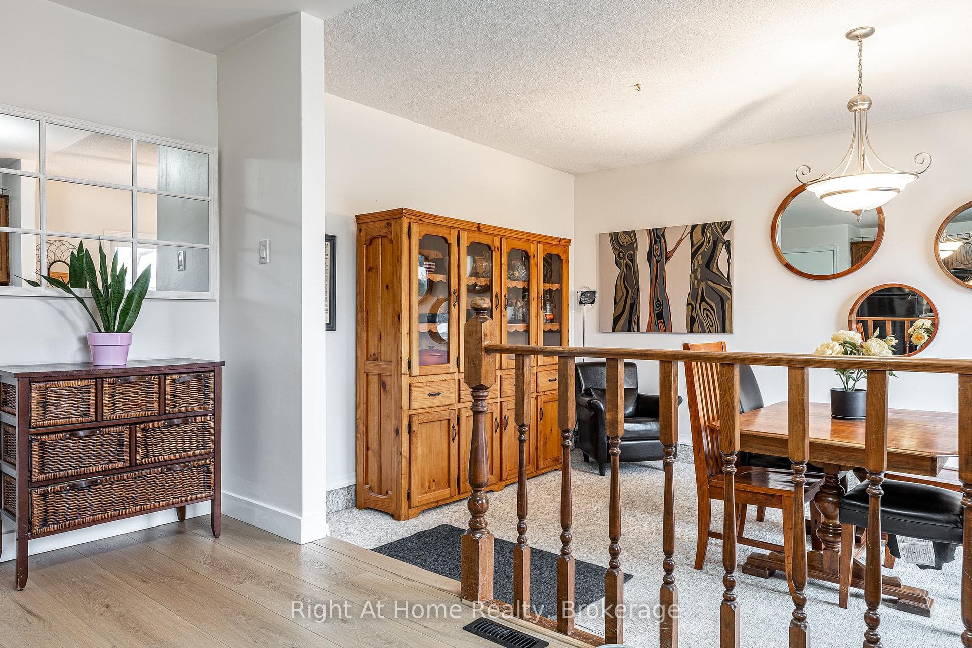 34 White Street photo 16
