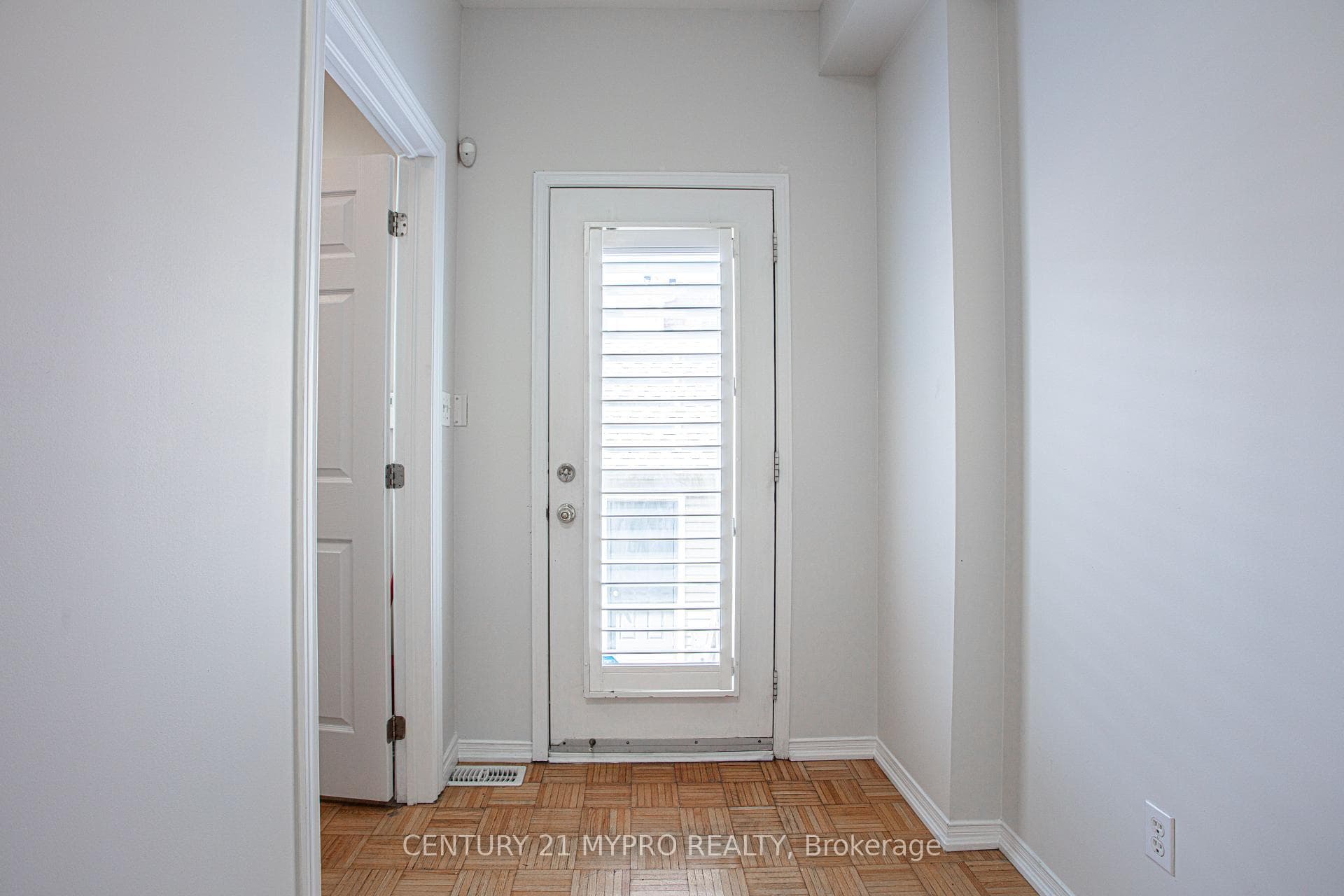 22 Mansur Terrace photo 13
