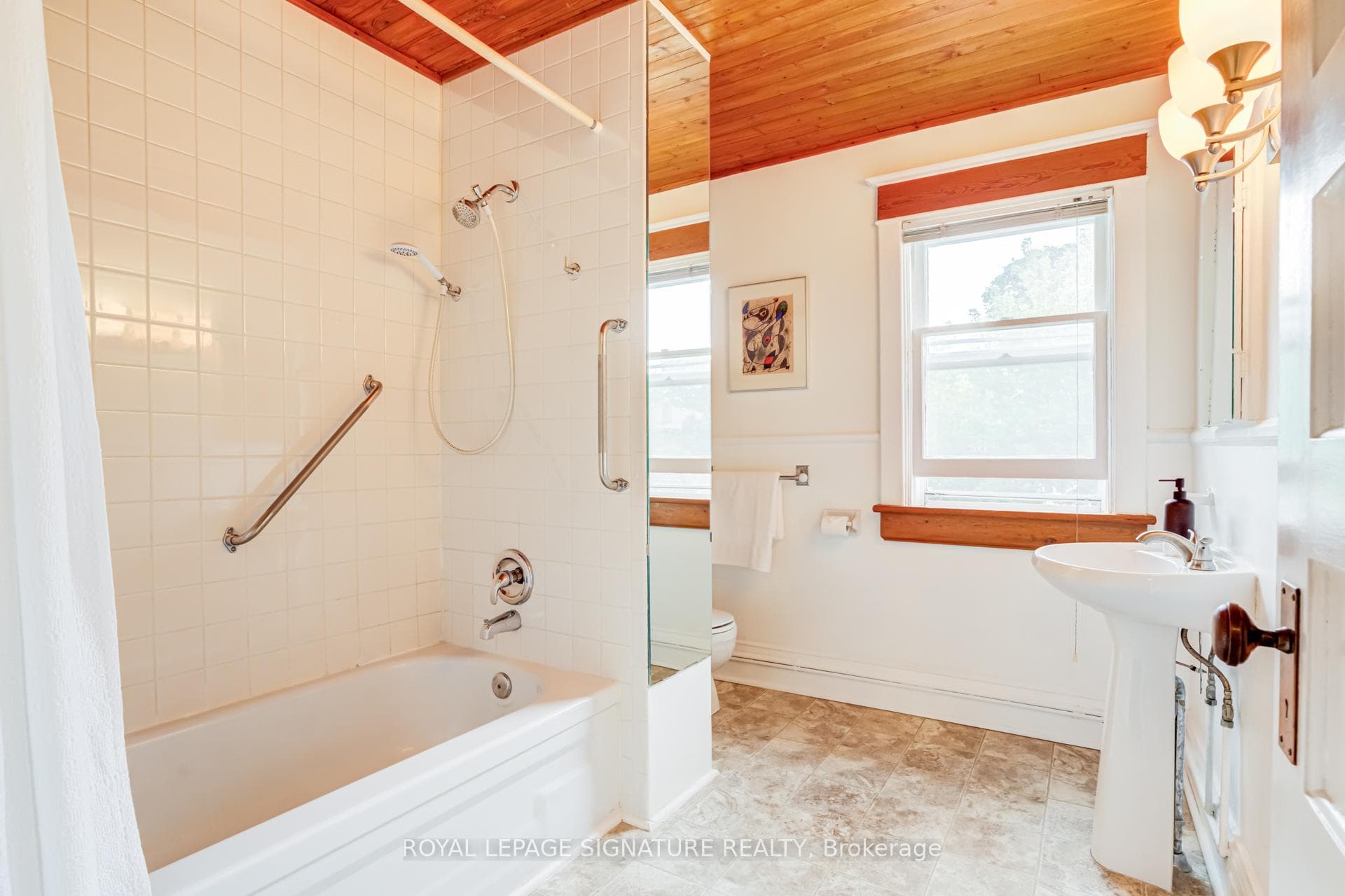 22 Peel Avenue photo 22