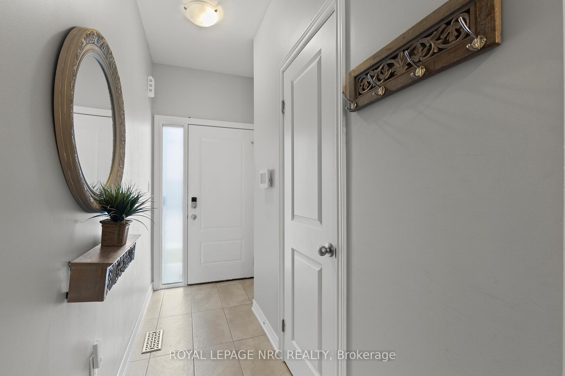 377 Glancaster Road Unit 15 photo 2
