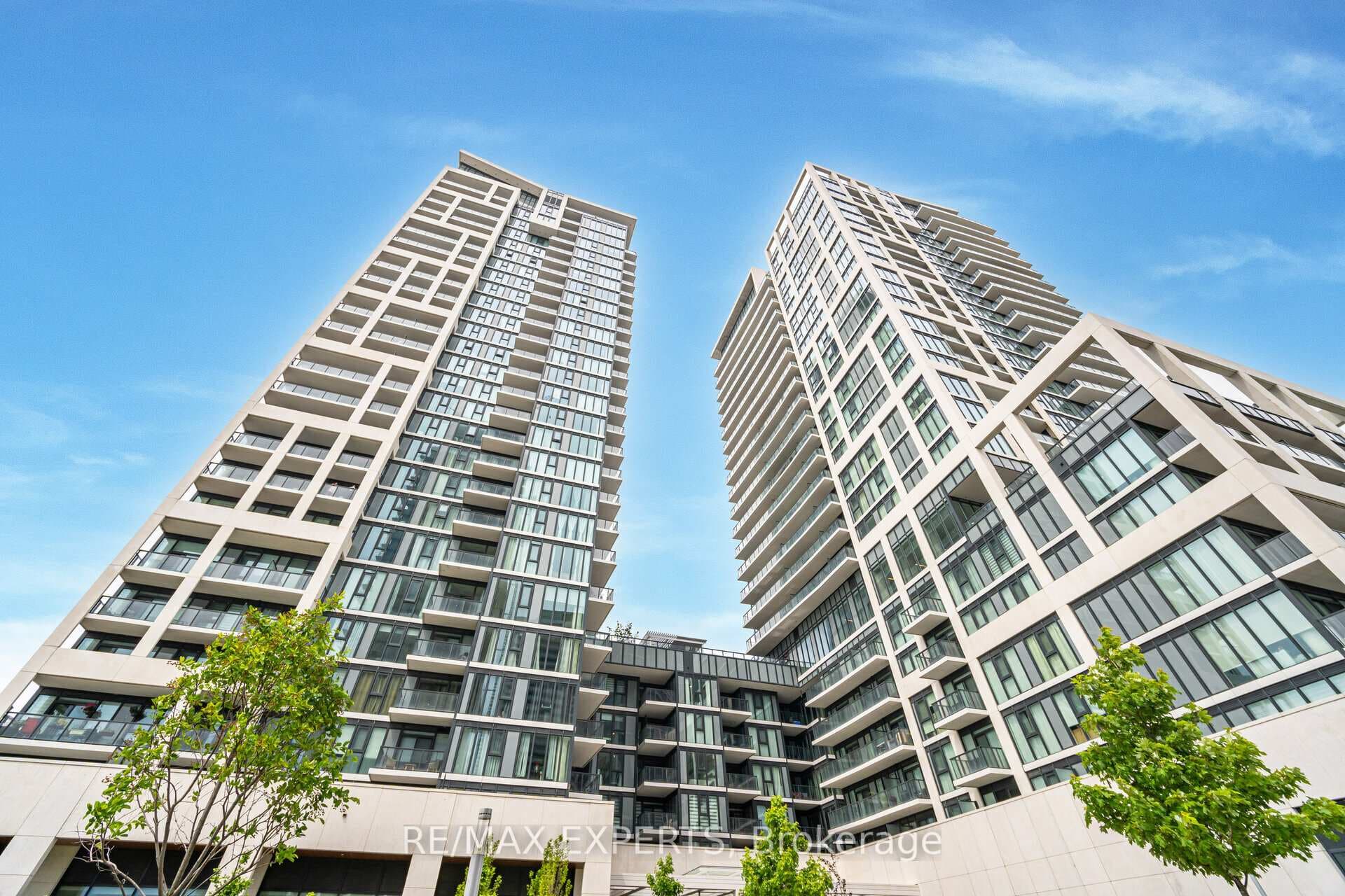 9000 Jane Street Unit 2010 photo 1