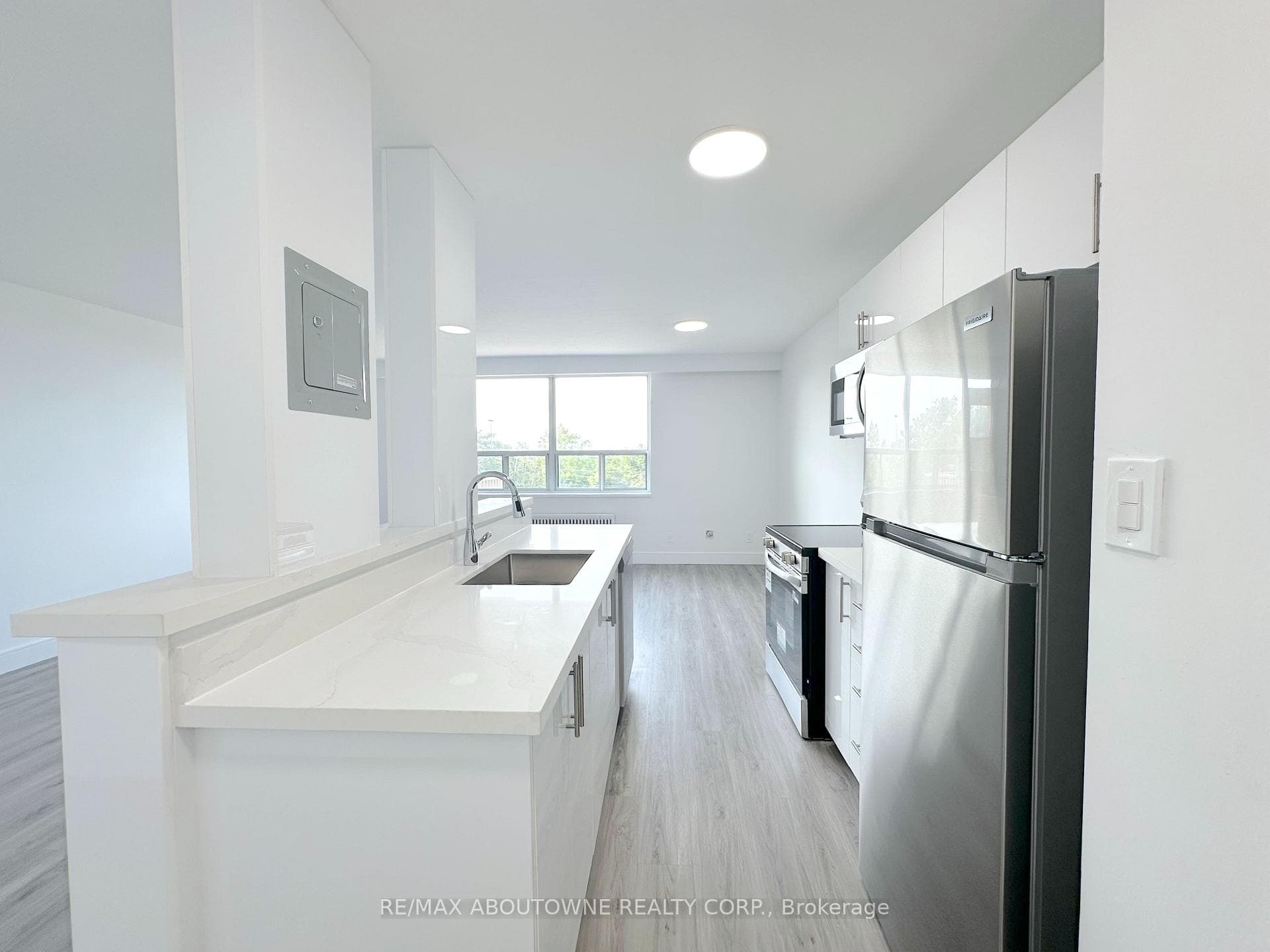 79 Jameson Avenue Unit 301 photo 1